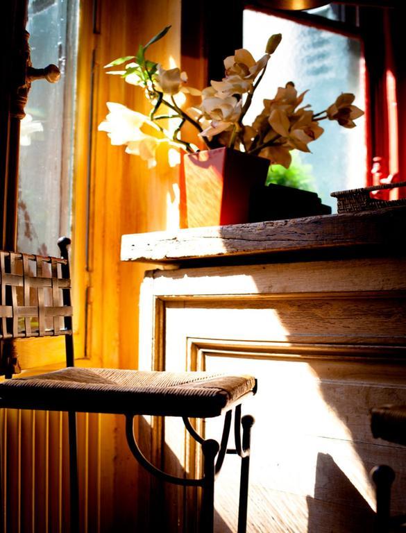 Hotel De La Tulipe Paris Eksteriør bilde