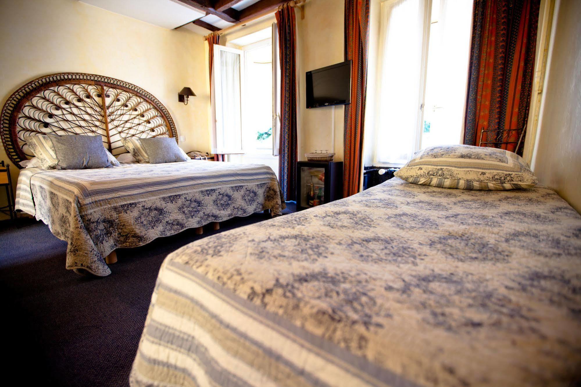 Hotel De La Tulipe Paris Eksteriør bilde