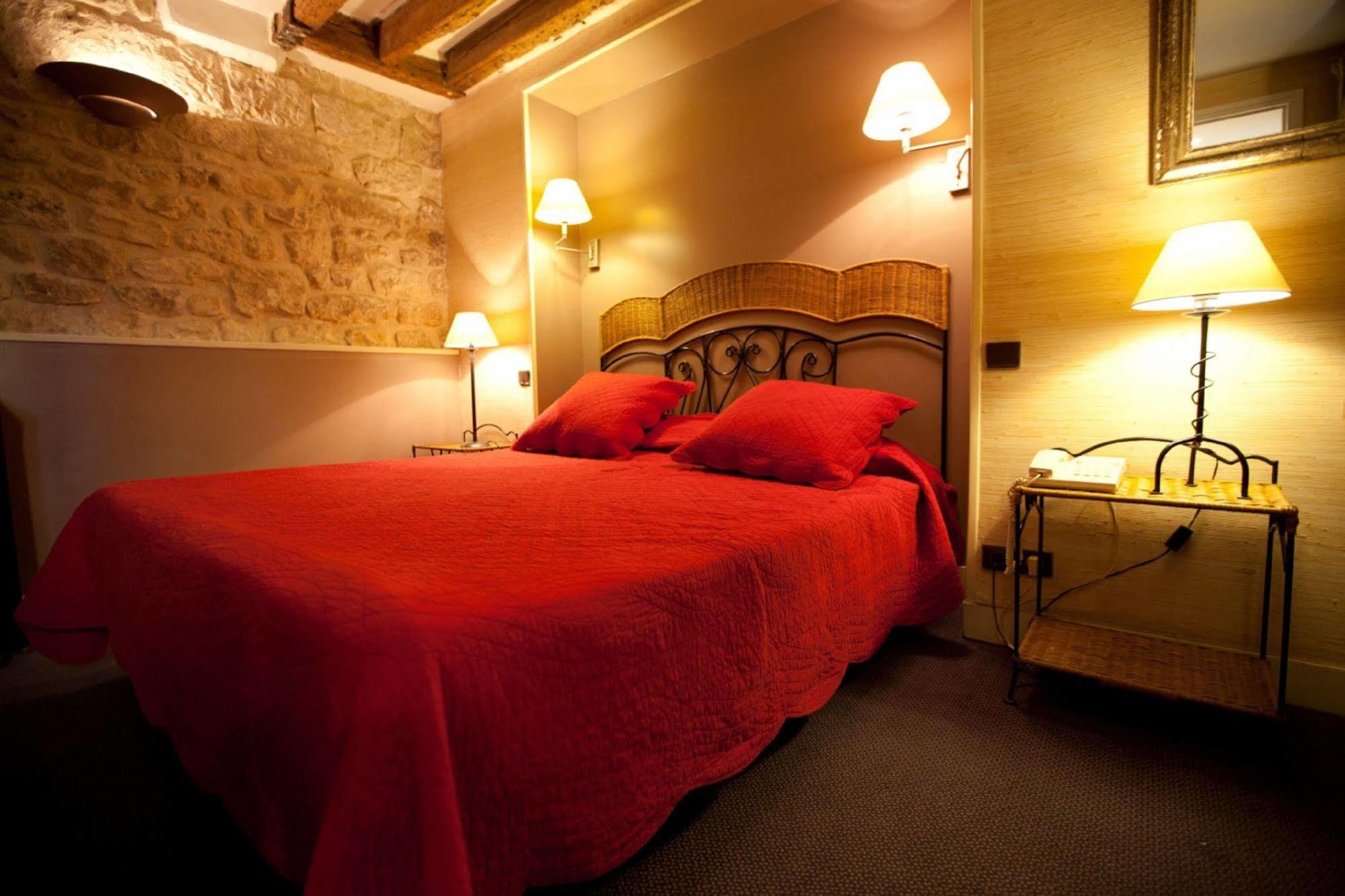 Hotel De La Tulipe Paris Eksteriør bilde