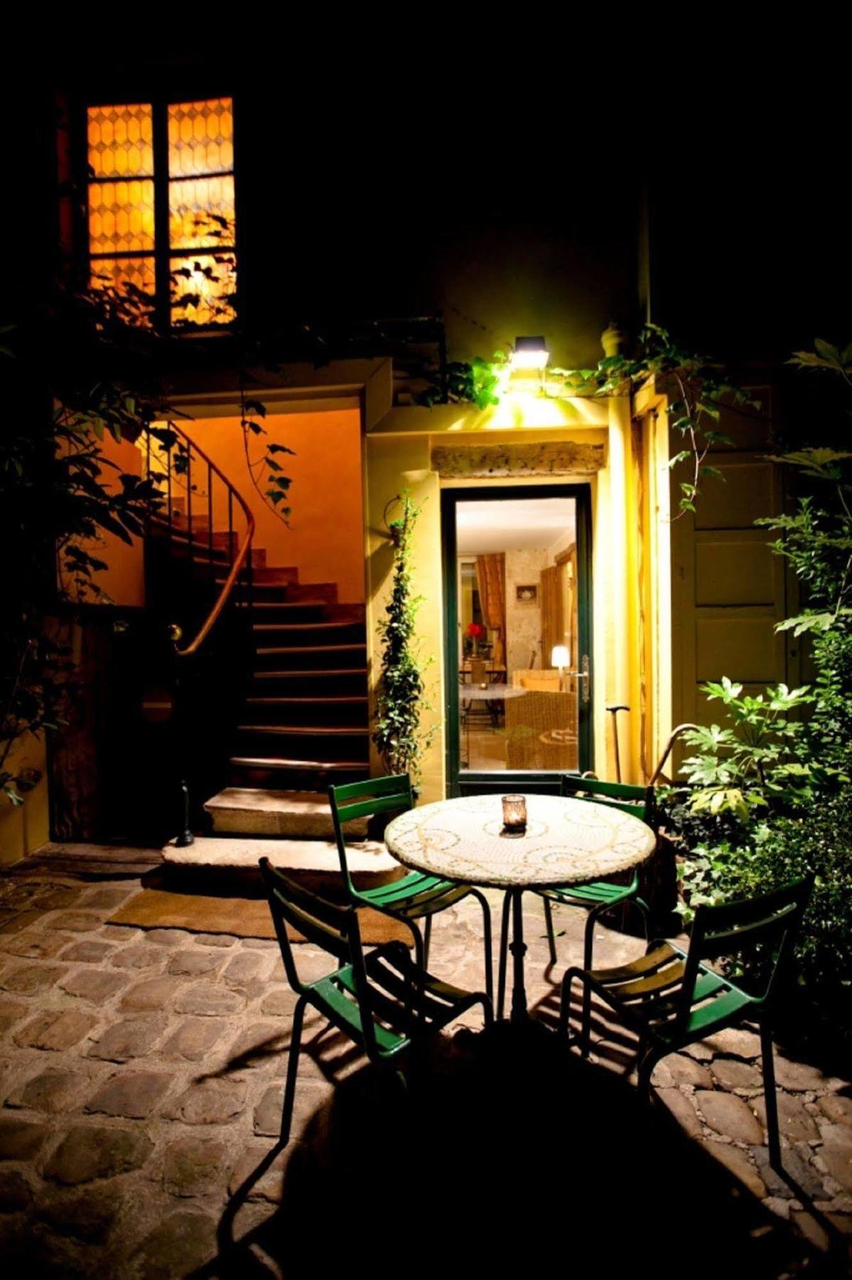 Hotel De La Tulipe Paris Eksteriør bilde